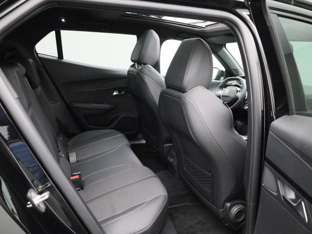 Peugeot 2008 1.2 puretech 130 gt | automaat | virtual cockpit | navigatie |