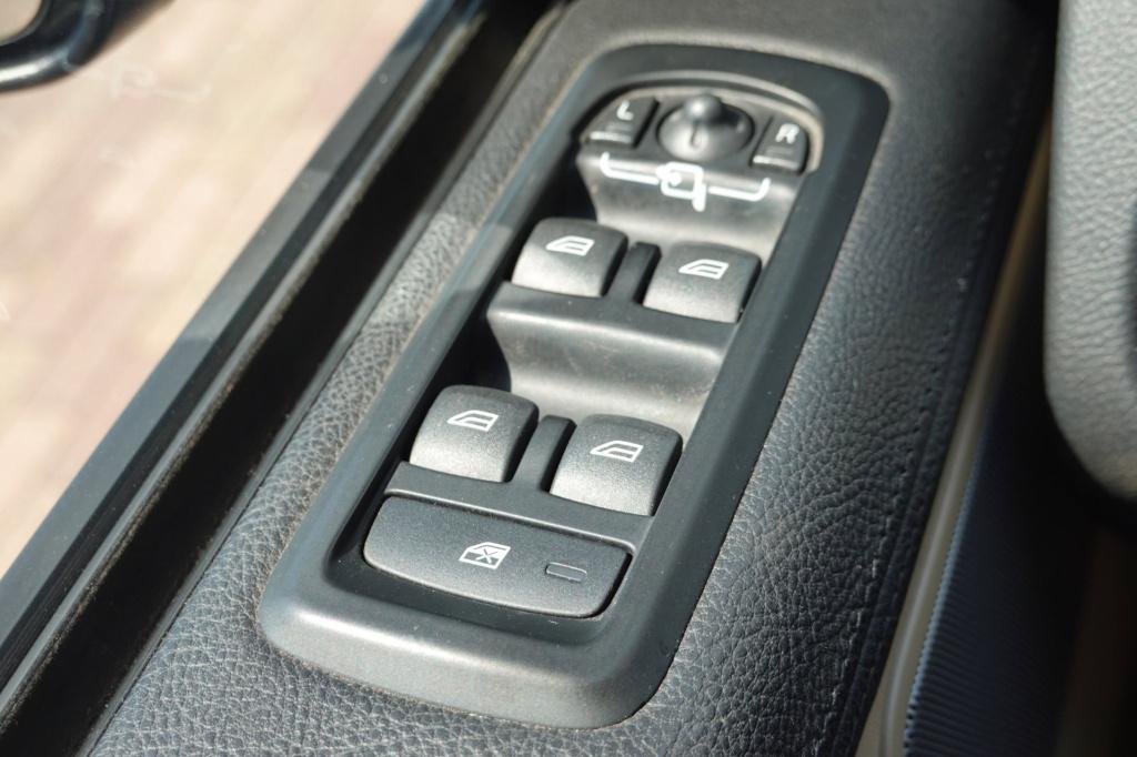 Land Rover Range Rover sport *grijs kenteken marge auto*