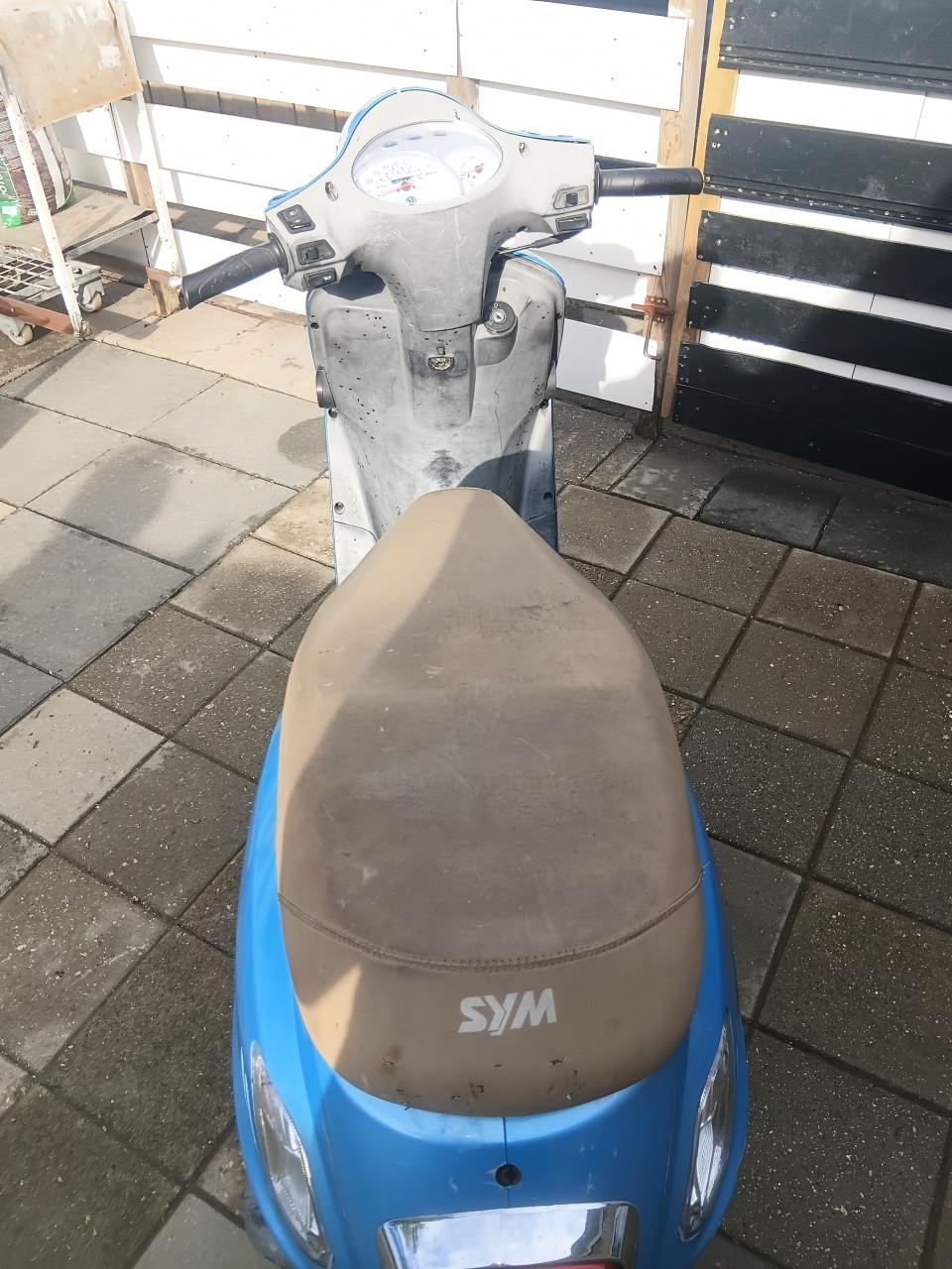 Sym fiddle 2