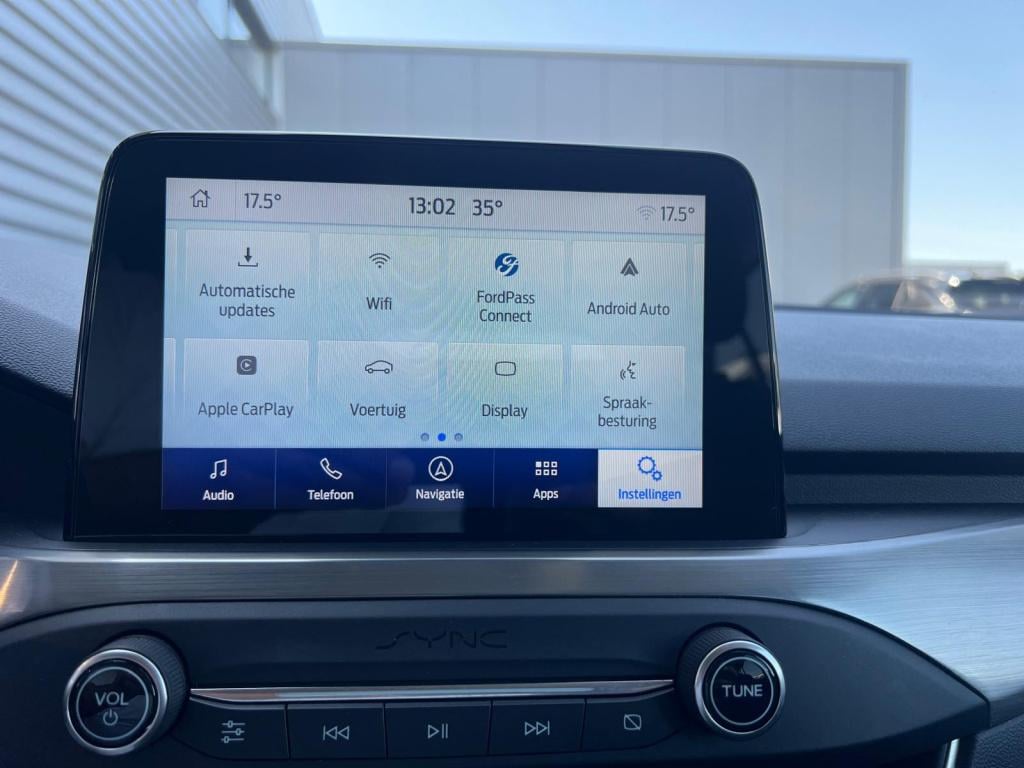 Ford Focus 1.0 ecoboost 125pk titanium , trekhaak , winterpakket