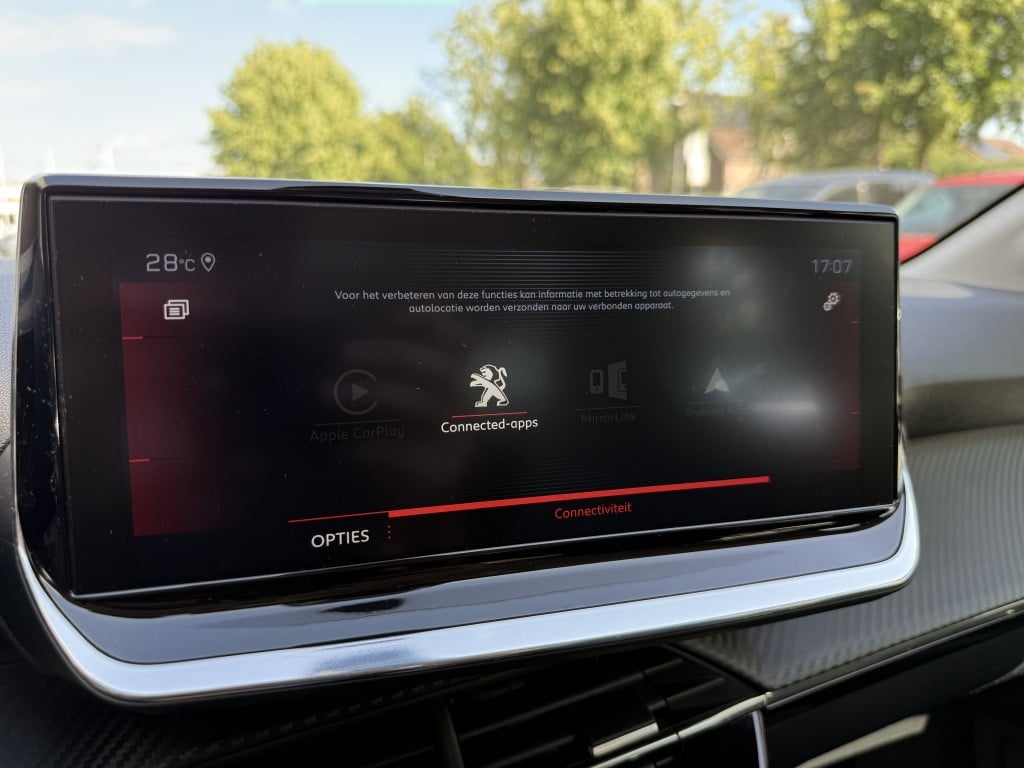 Peugeot 208 1.2 tubo 101pk allure // 3d cockpit //