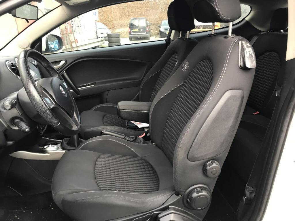 Alfa Romeo MiTo 1.4 distinctive