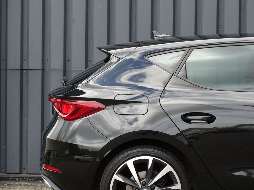 Seat Leon 1.0 etsi fr business intense automaat | virtual cockpit | 18" | c