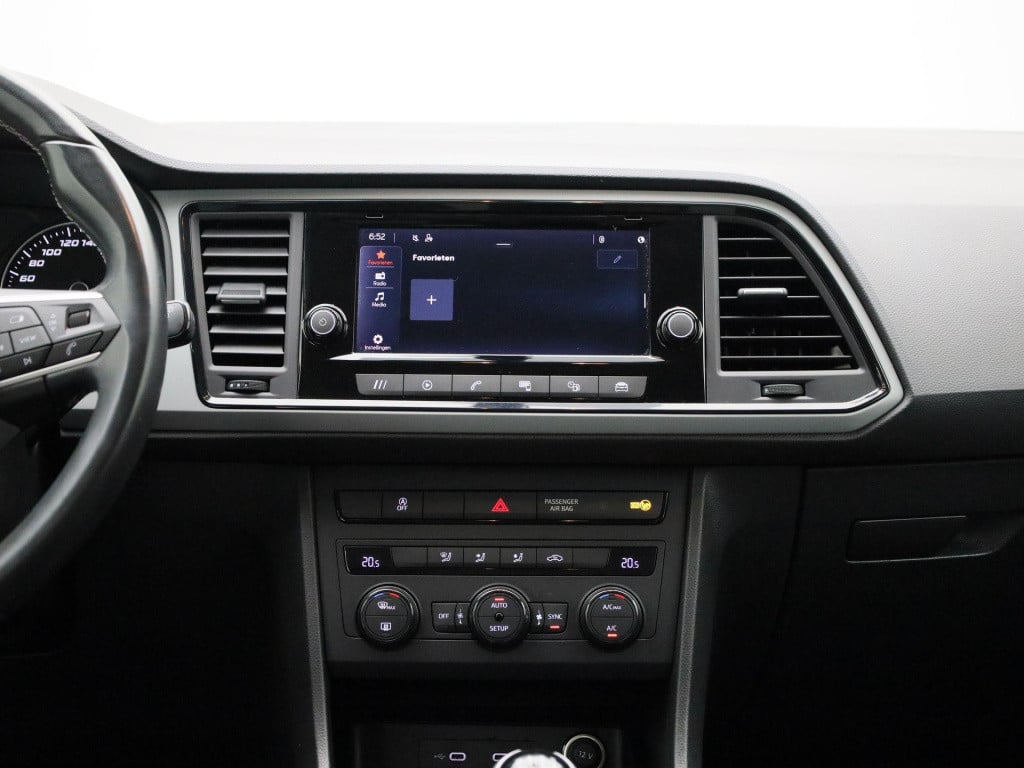 Seat Ateca 1.0 tsi reference | lmv | parkeer sensoren | climate control | a