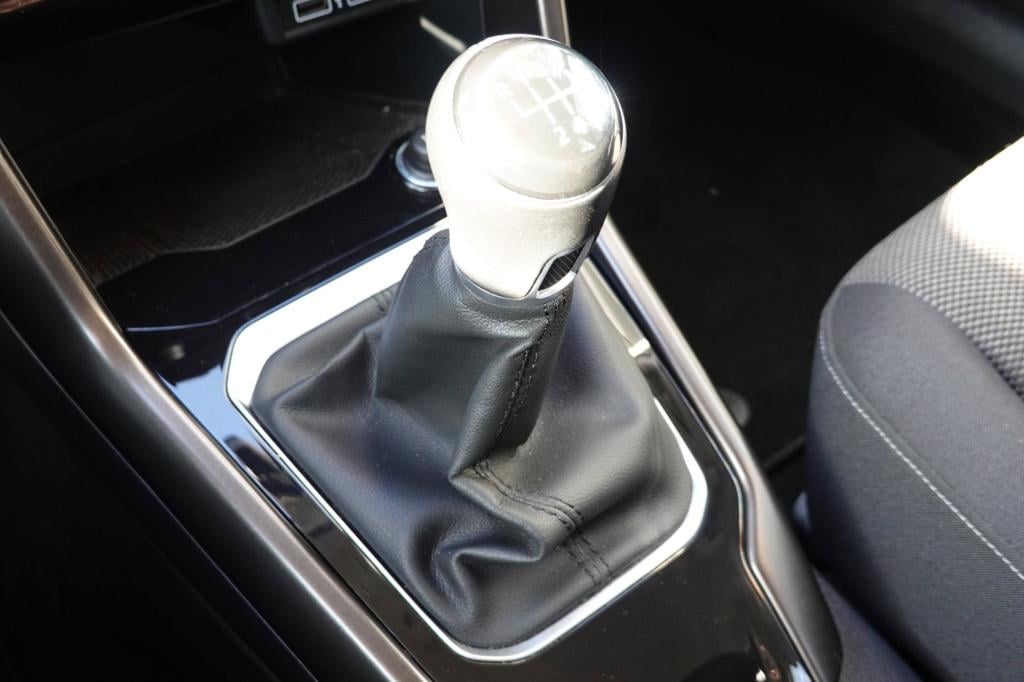 Volkswagen T-roc 1.5 tsi sport