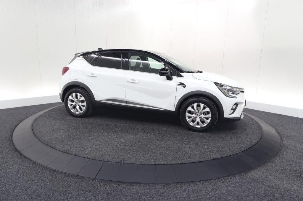 Renault Captur 1.6 e-tech plug-in hybrid 160 intens | trekhaak | camera | a