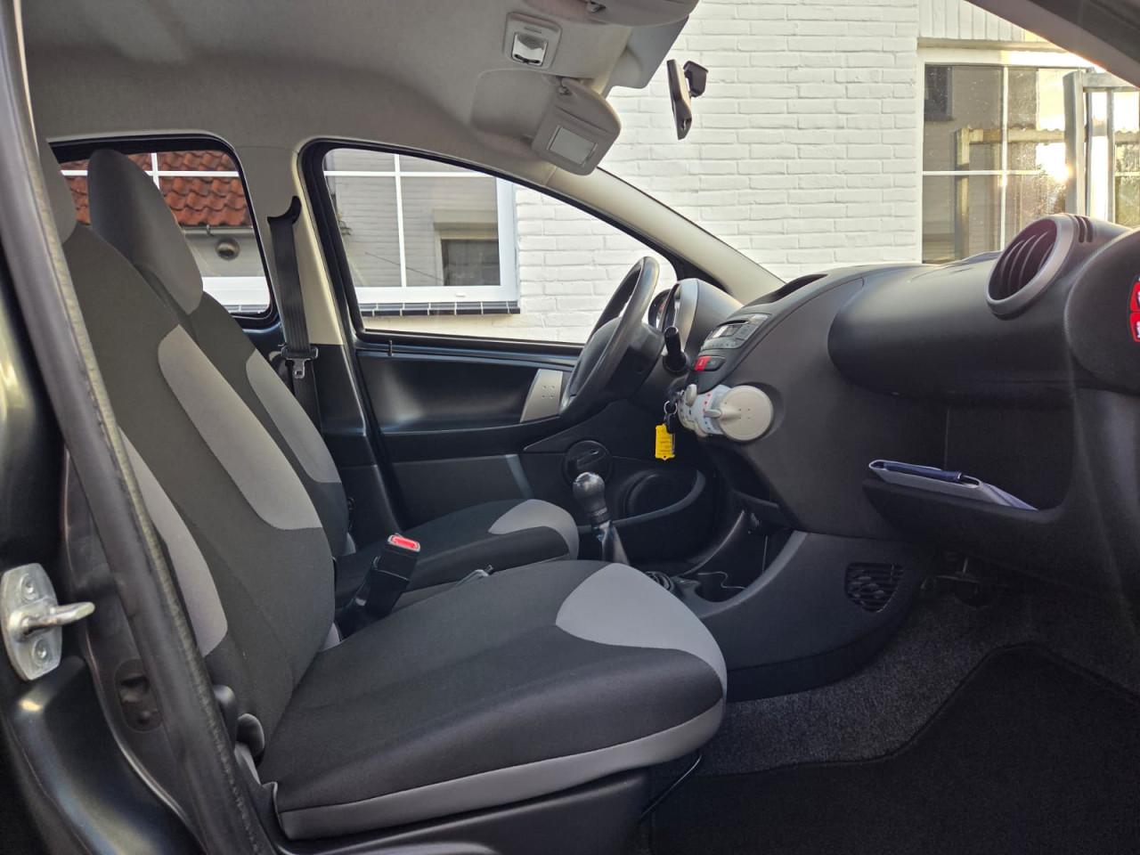 Peugeot 107 in IZGST uit 2012|121.000 KM + NAP| AIRCO|5-Deurs|APK09-2027