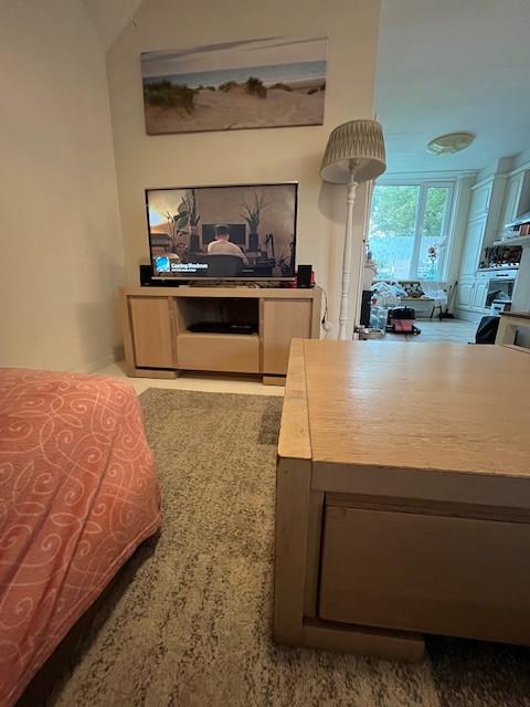 Salontafel en tv-meubelset (gaat samen weg, gratis!) - zelf ophalen