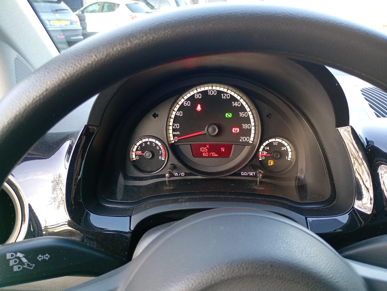 Volkswagen Up 1.0 MPI