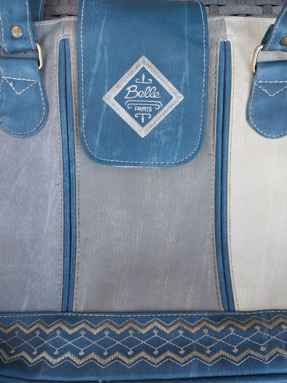 2 dames schoudertassen blauw/crème