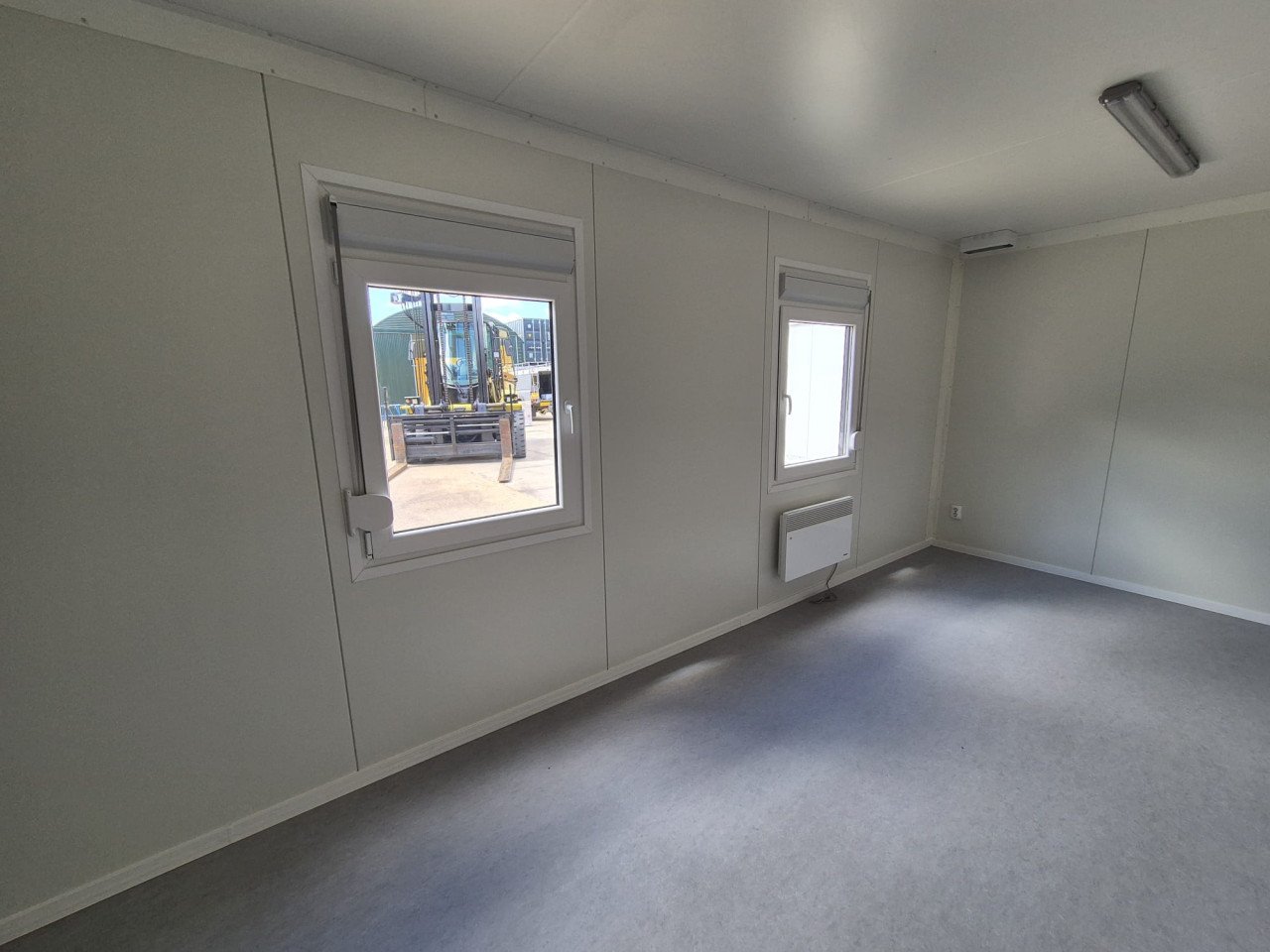 6x3m kantoorunit / woonunit / schaftkeet / bouwkeet nieuw!
