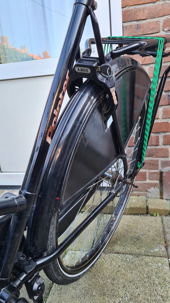 Dames fiets 28 inch-Fr.maat 57cm-met trap ram achter