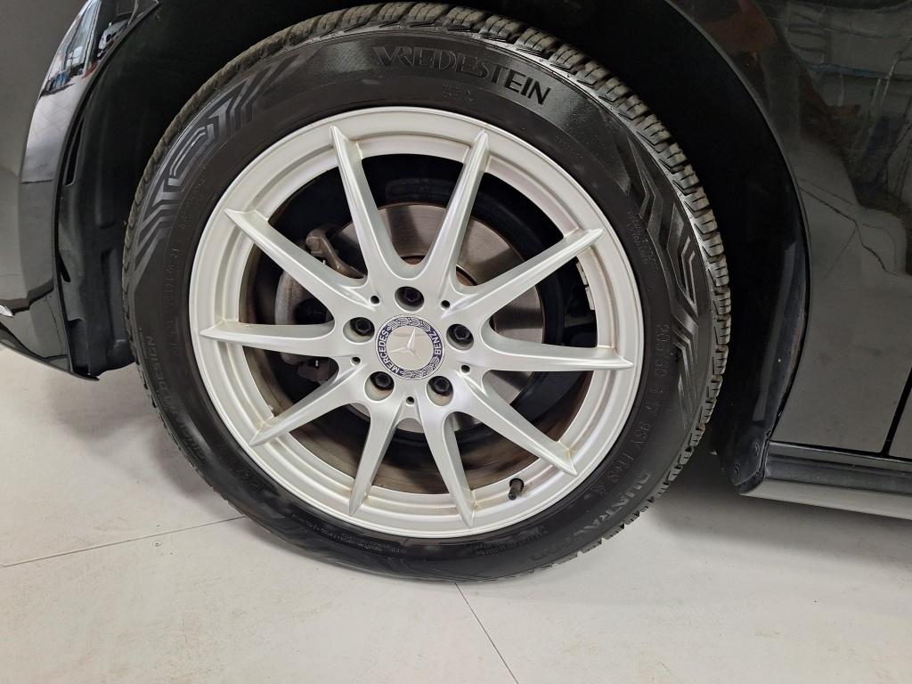 Mercedes-Benz B-Klasse 180 | stoelverwarming |