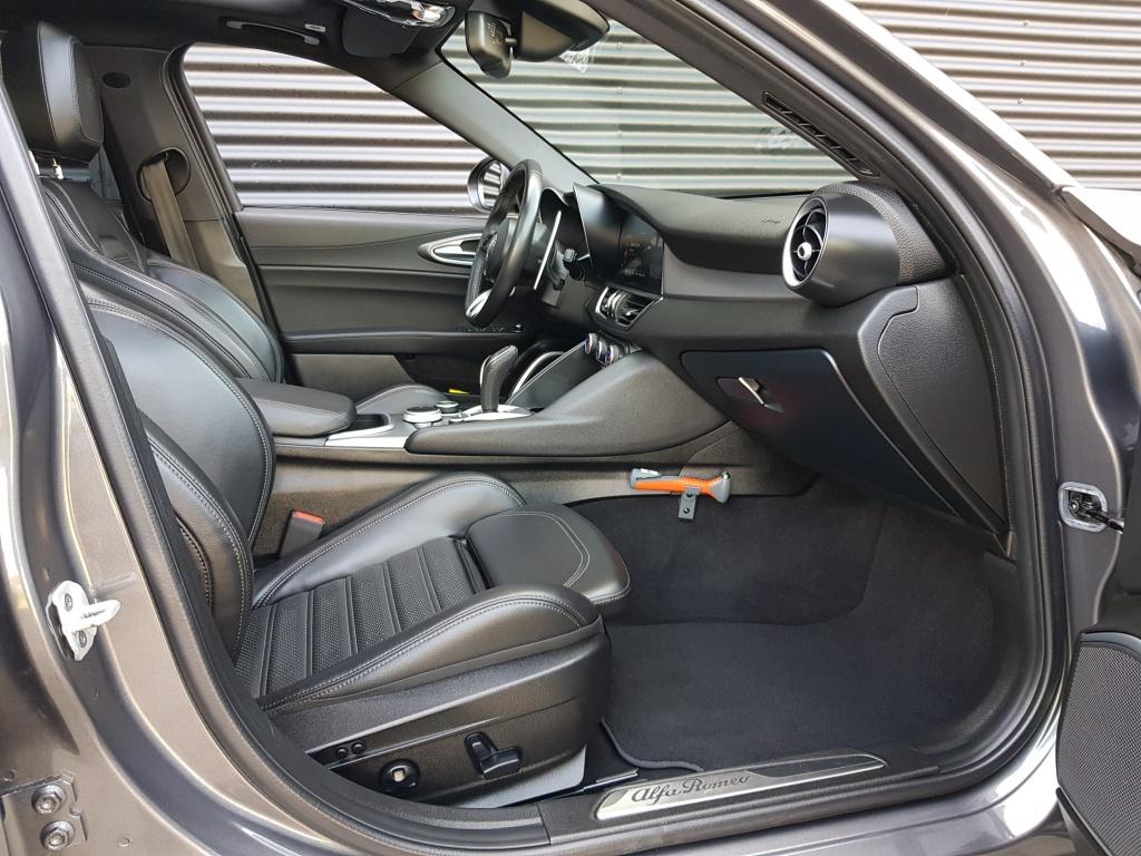 Alfa Romeo Giulia 2.0t sprint 202pk