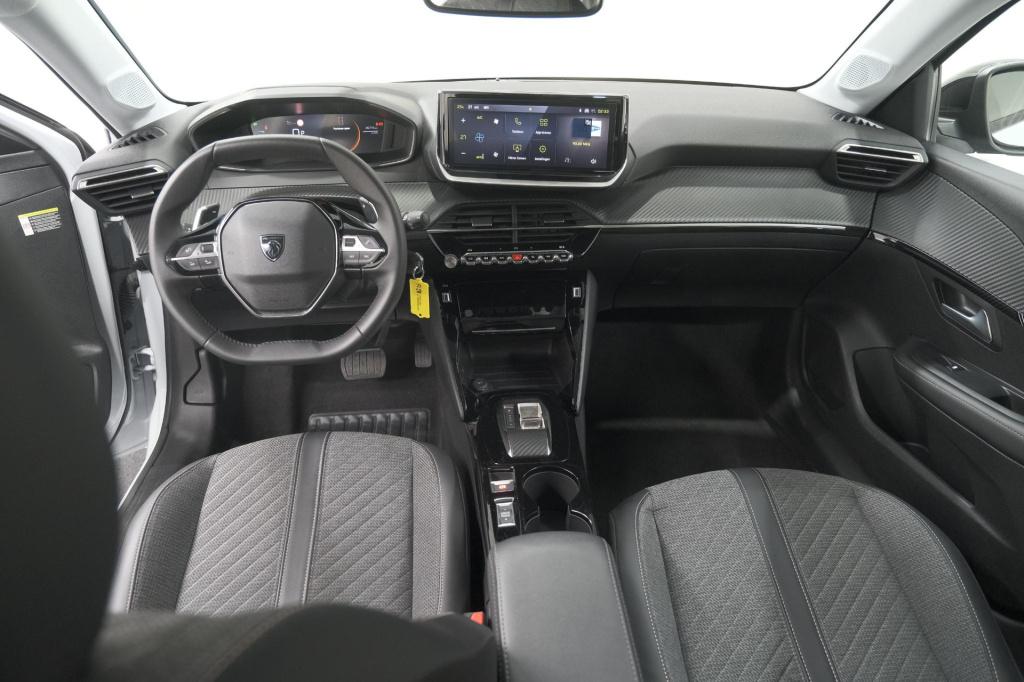 Peugeot 208 1.2 hybrid 110 e-dcs6 allure | climate control | apple carplay 