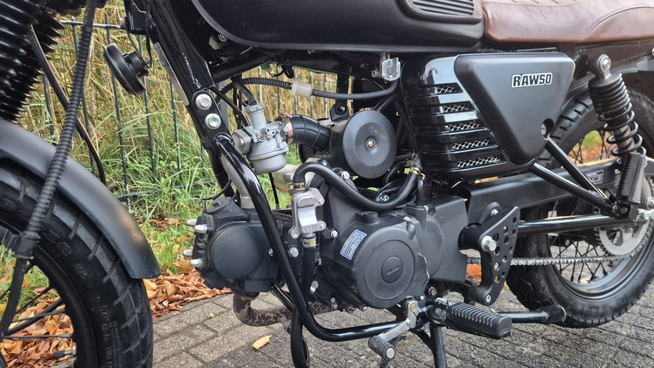 Hanway Raw 50 Shadow Line ( echt zo goed als nieuw 246 km)