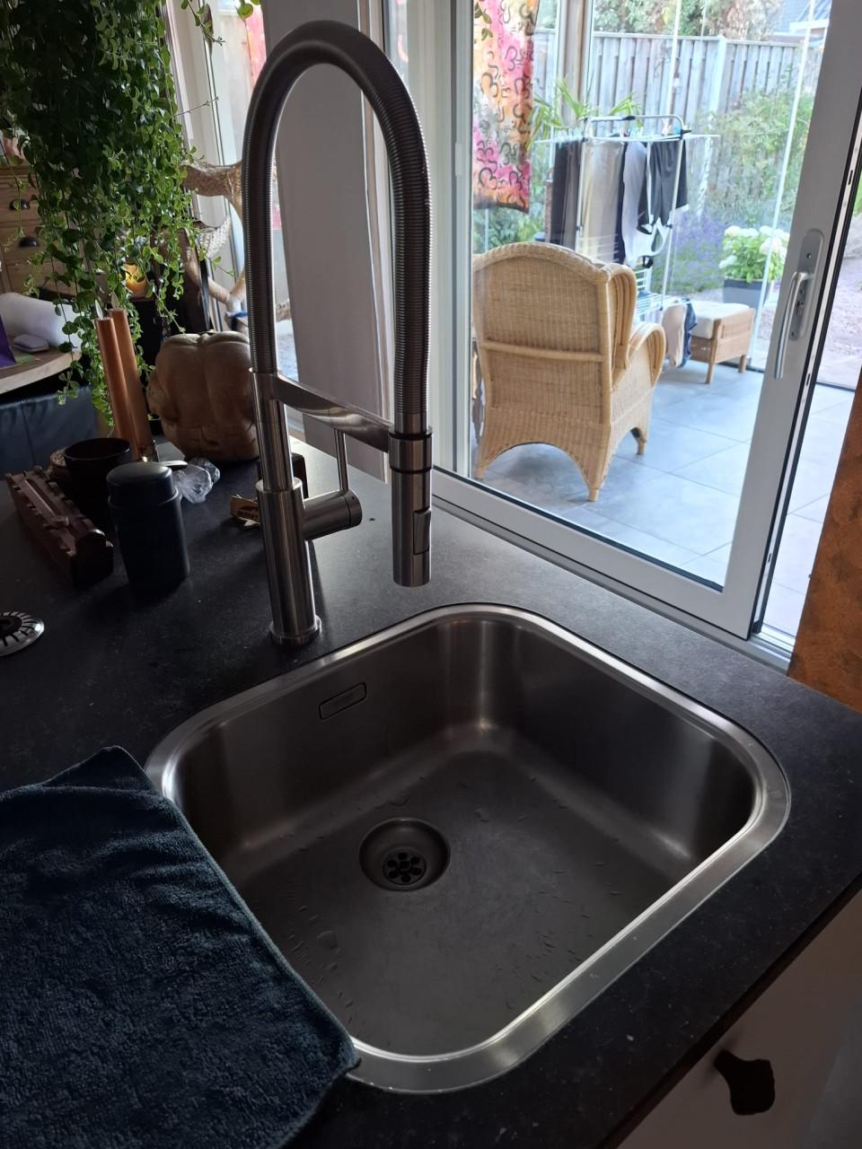 Luxe complete keuken met kookeiland incl. apparatuur. Zelf demonteren.