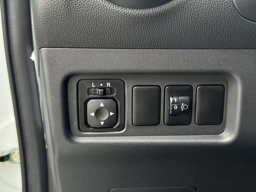 Mitsubishi Space Star 1.2 connect+