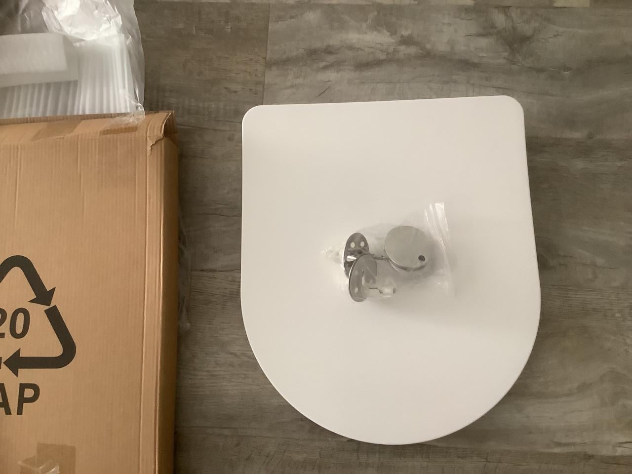Nieuwe Soft Close Toiletzitting met deksel - quick release
