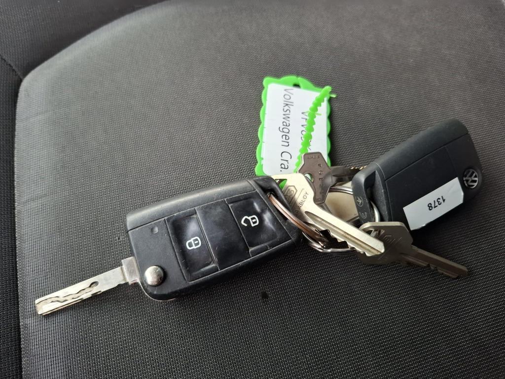 Volkswagen Crafter 35 2.0 tdi l4h3 bakwagen met deuren / euro 6 / n.a.p / d