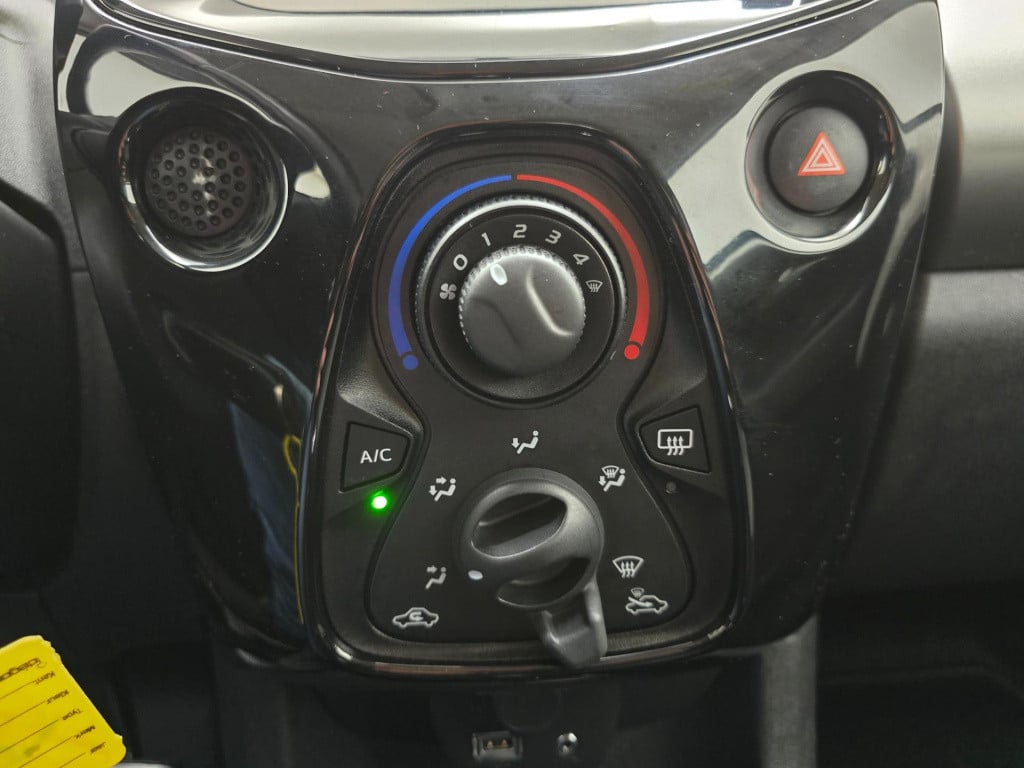 Citroen C1 occasion 1.0 vti shine | leuke uitvoering! | tweedehands citroen
