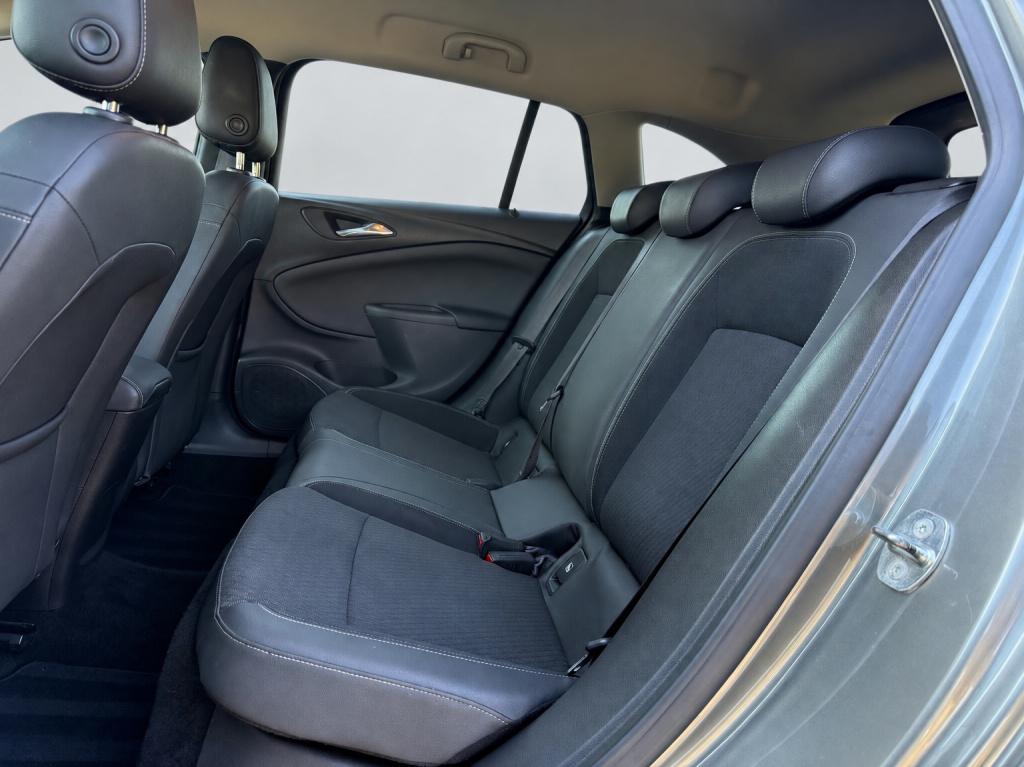 Opel Astra sports tourer 1.4 innovation