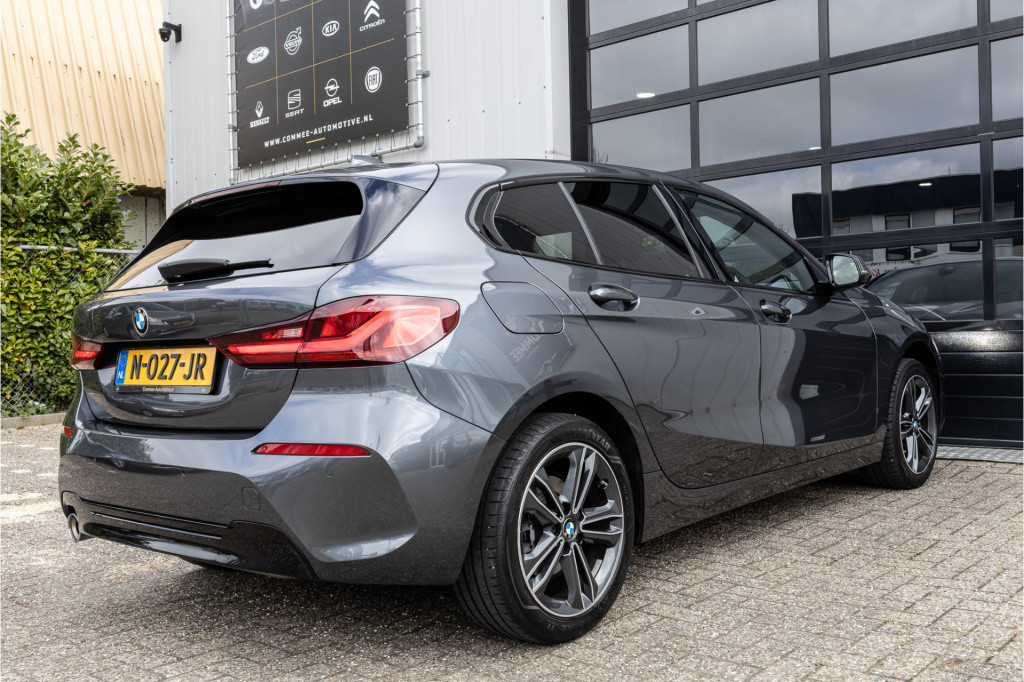 BMW 1 Serie 118i sport line business edition ✅shadowline✅nav✅getint glas