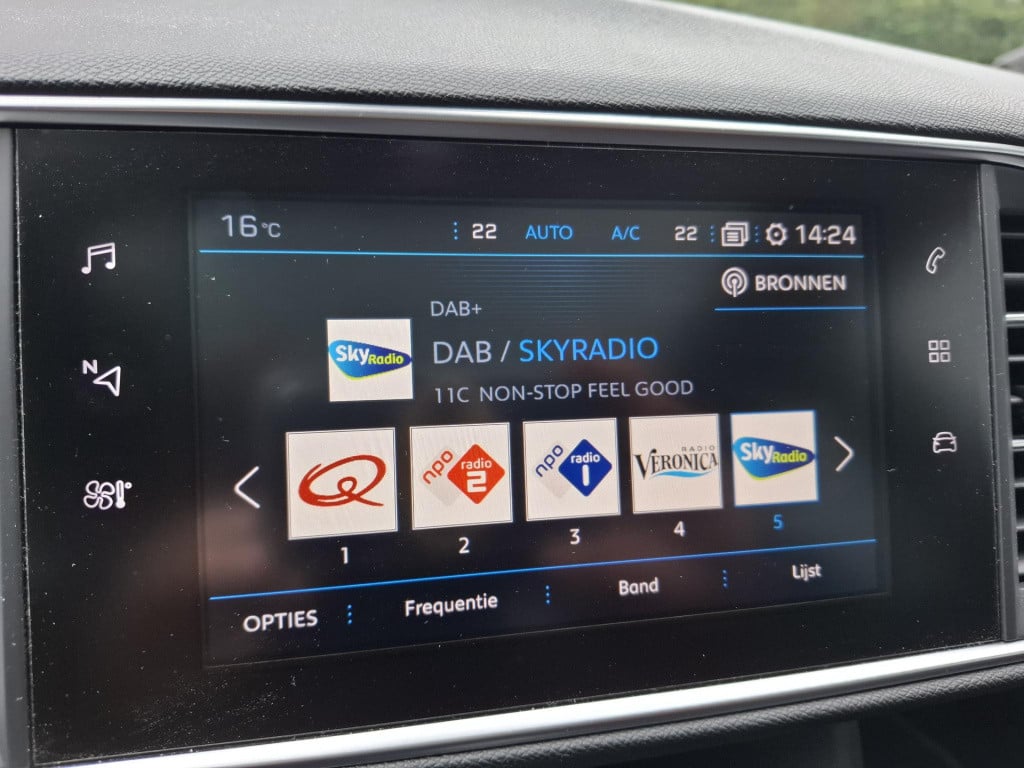 Peugeot 308 sw 130 gt-line pano/nav/cam/lmv