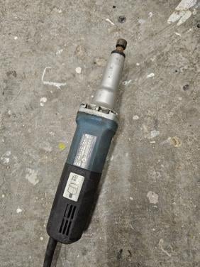 Te koop makita rechte slijper