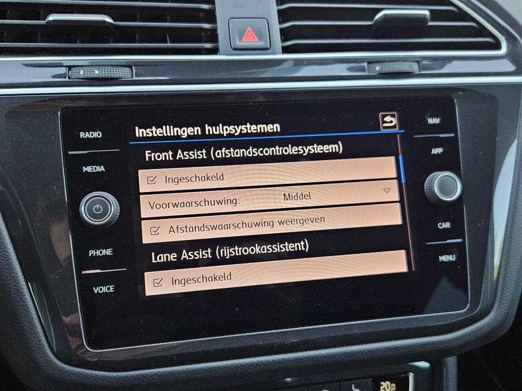 Volkswagen Tiguan 1.5 tsi act highline business r | acc | 360 cam | rijklaa