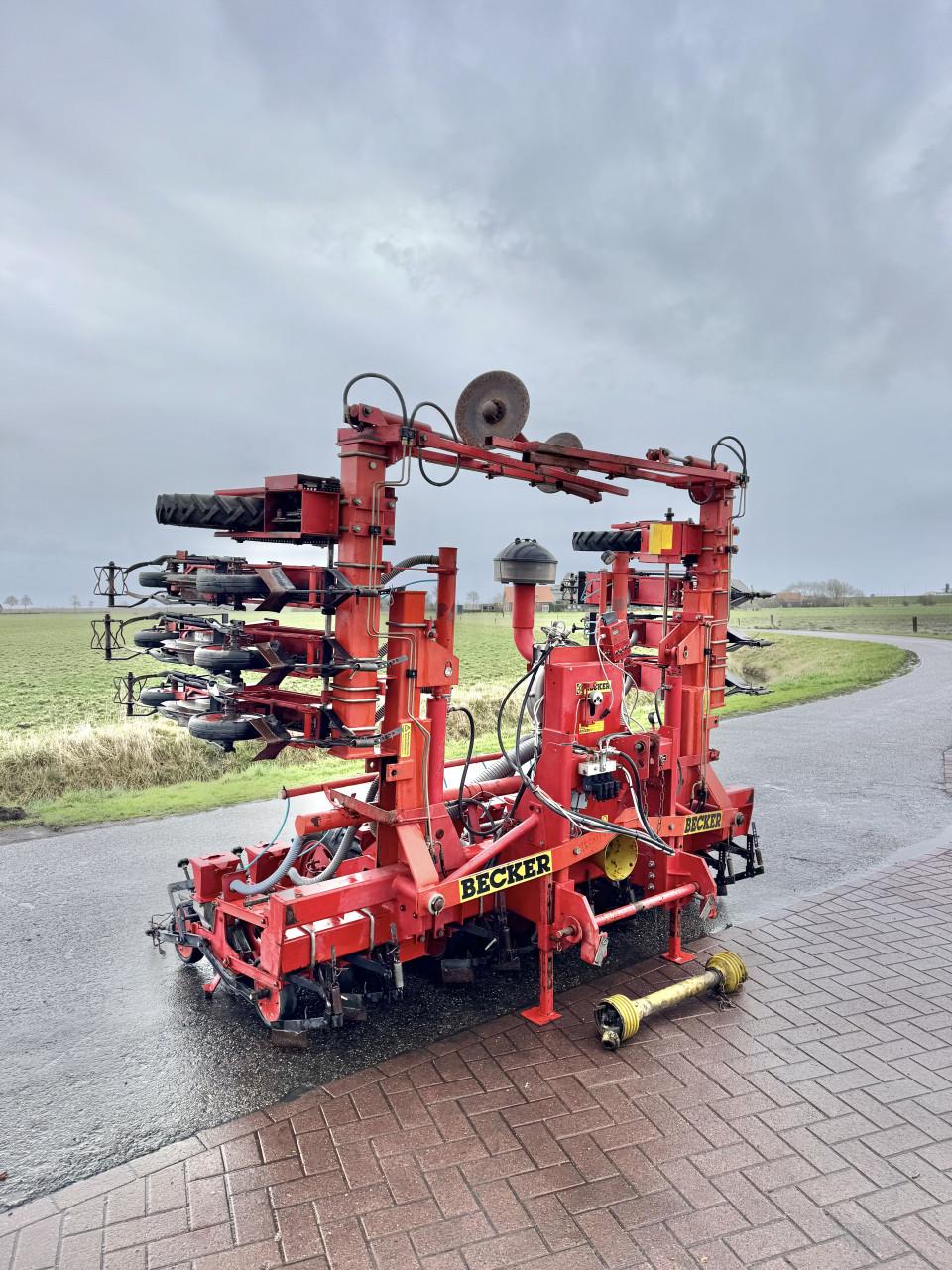 Pneumatische Becker Uienzaaimachine 3 x 1,5m