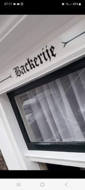 Voor al u schilderwerken en klussen in en rondom u huis.