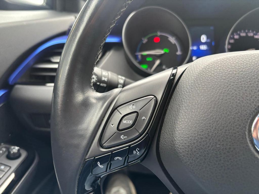 Toyota C-hr 1.8 hybrid 122pk executive, stoel en stuurverwarming