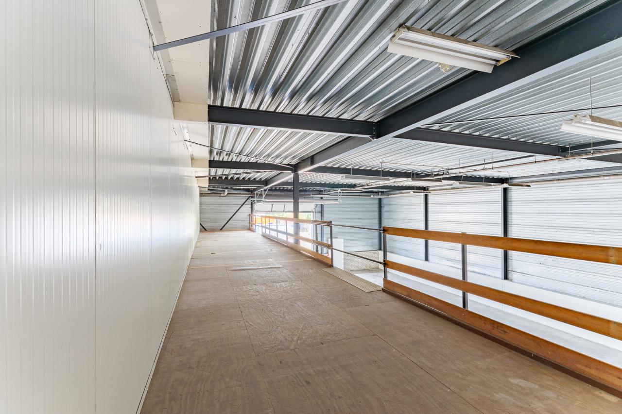 Bedrijfshal met buitenterrein te koop – Arnesteinweg 75 te Middelburg