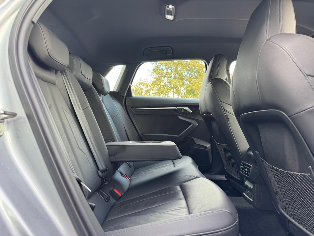 Audi A3 sportback 40 tfsi e advanced edition * matrix led * leder * camera