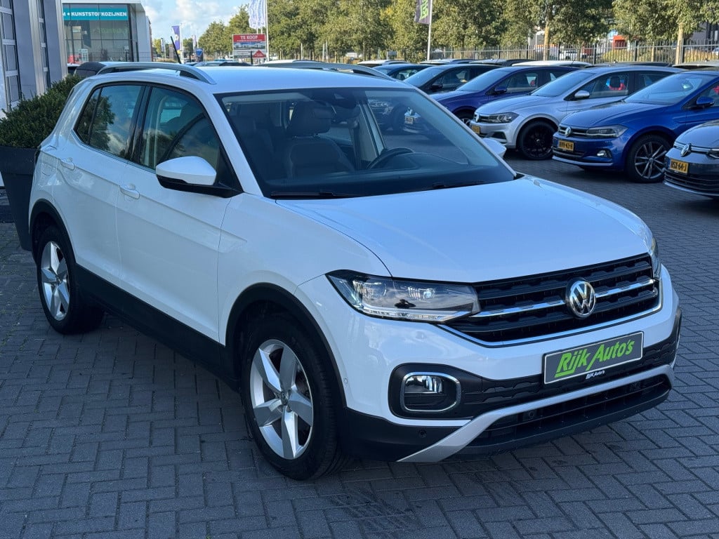 Volkswagen T-cross 1.0 tsi style * virtual cockpit * stoelverwarming * clim
