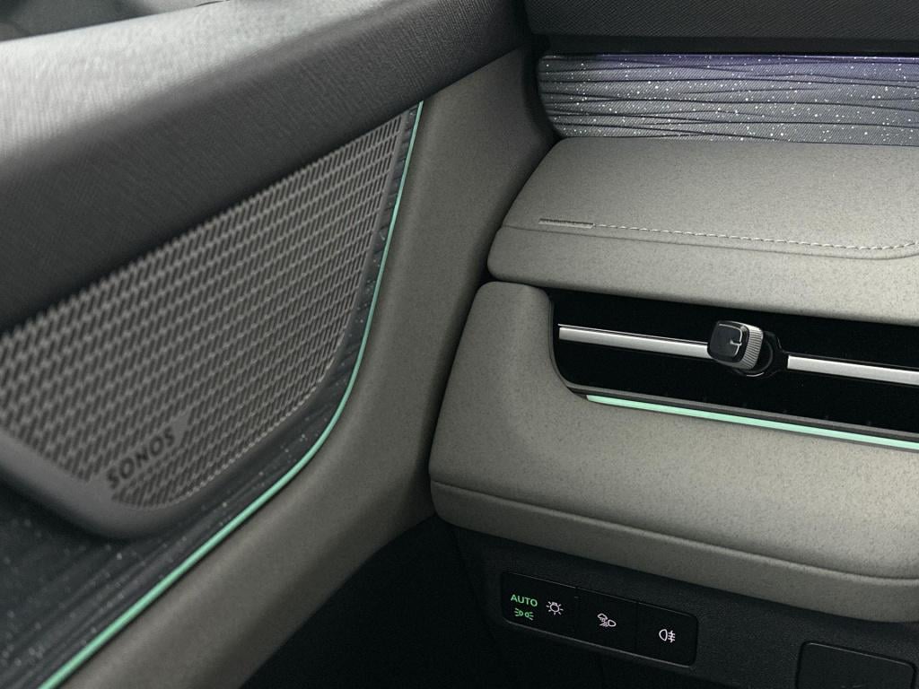 Skoda Peaq business edition elektromotor 210 kw / 286 pk suv