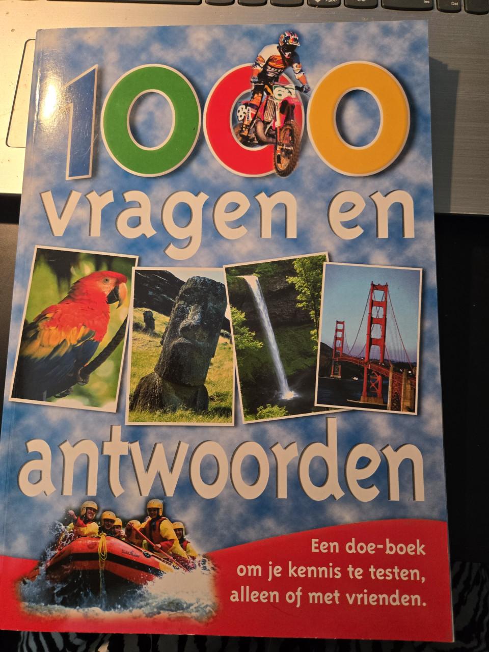 Boek :1000 vragen en antwoorden, 2000