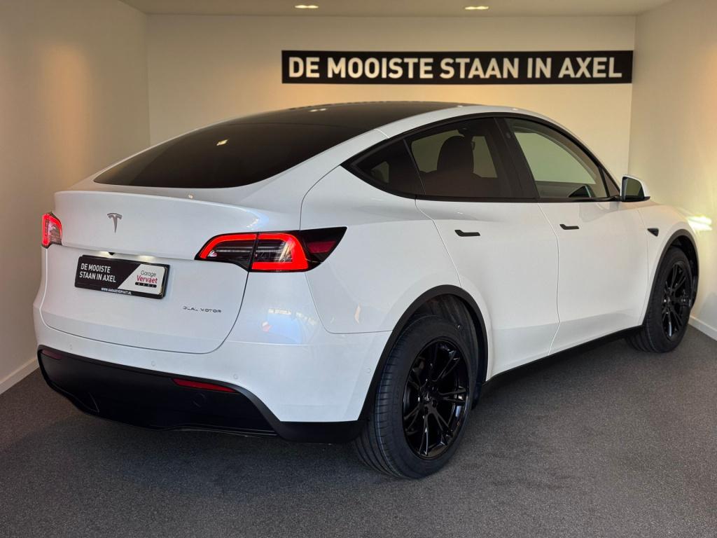 Tesla Model Y long range awd 75 kwh