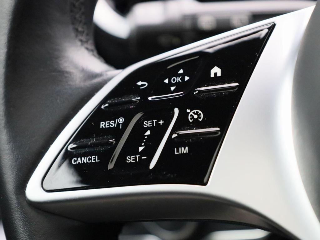 Mercedes-Benz A-Klasse 180 business line | automaat | panorama dak | leder 