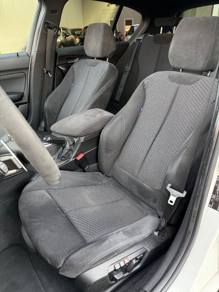 BMW 1 Serie 125d - m sport - nieuwe motor- full option!