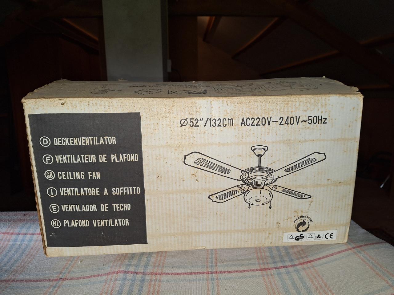 Ventilator voor boven bed