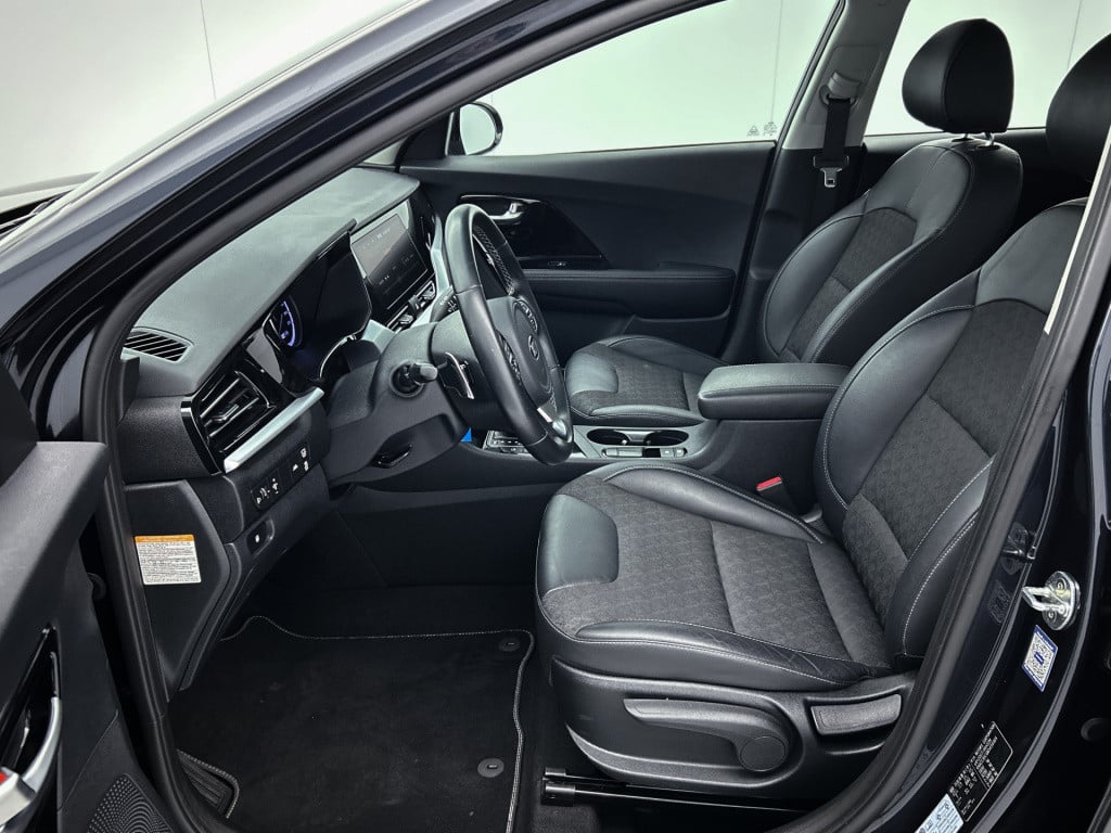 Kia Niro 1.6 gdi hybrid dynamicline | half leder/stof | navigatie | parkeer