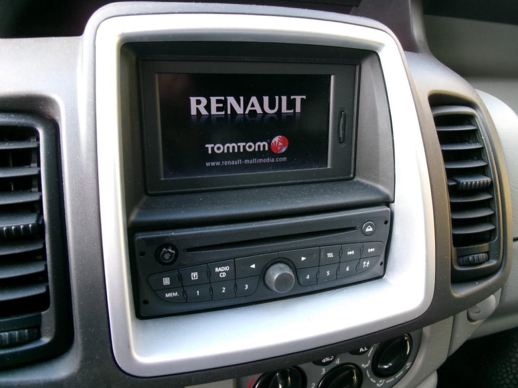 Renault Trafic 2.0 dci airco, navi, cruise-contr., pdc