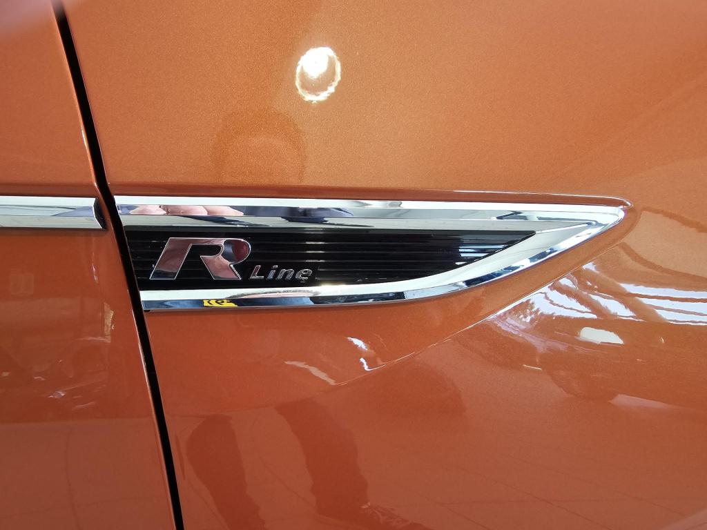 Volkswagen T-cross 1.0 tsi r-line