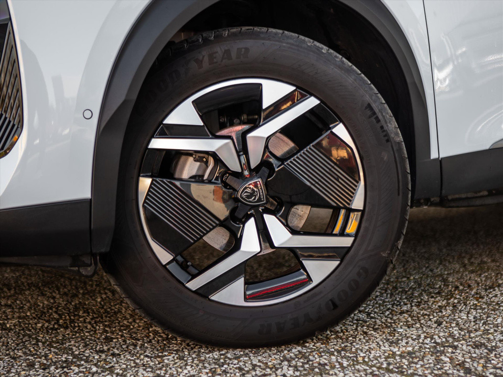 Peugeot 2008 1.2 puretech 130pk gt automaat | elek. stoel | stoelverwarming