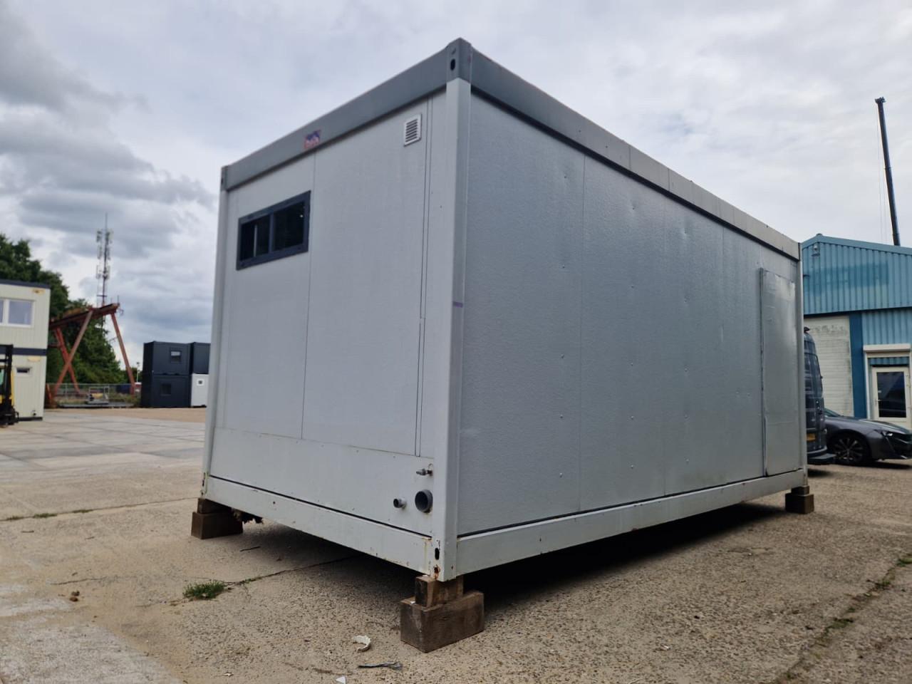 Toiletunit 6x3 meter – geïsoleerd – direct beschikbaar