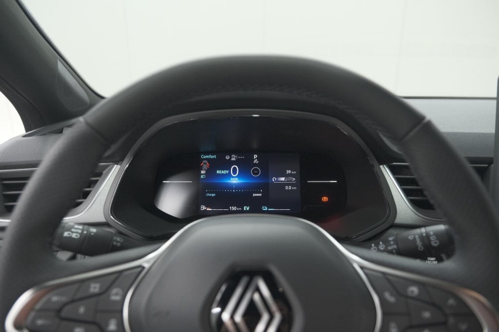 Renault Captur 1.6 e-tech full hybrid 145 techno | advanced driving | camer
