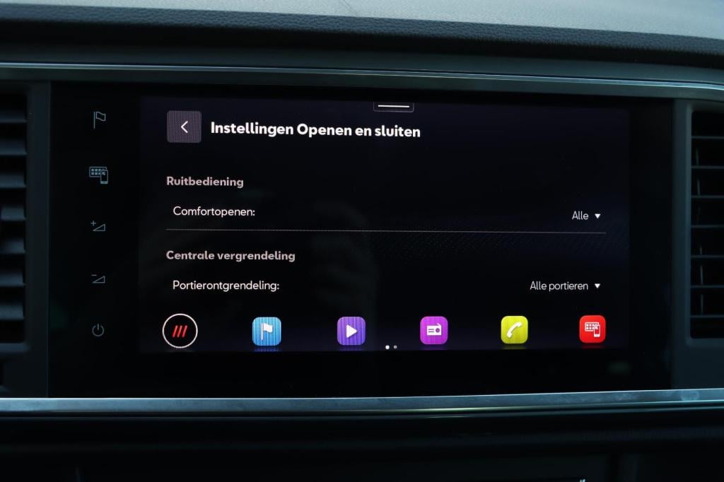 Seat Ateca 1.5 tsi style business intense 150pk |  pano | camera | stoel- e