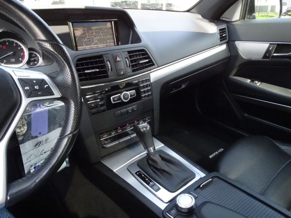 Mercedes-Benz E-Klasse coupé 200 cgi avantgarde amg pakket | harman/kardon 